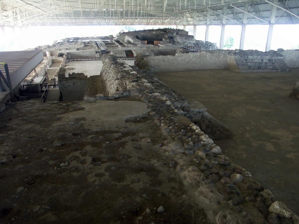 100213_Cacaxtla 062.JPG